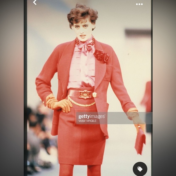 AUTHENTIC!! Lot Of 2 Chanel Vintage CC Buttons Gold Plated 1990 R3 - Picture 8 of 9